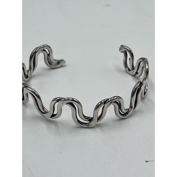 Stamped .925 Sterling Silver Intertwined Wavy Squiggles Artisan Cuff Bracelet - Picture 6 of 9